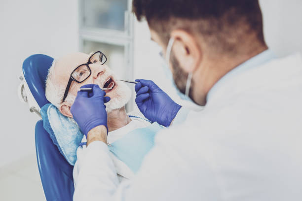 Best Emergency Dentist for Knocked-Out Tooth in Lake Clarke Shores, FL